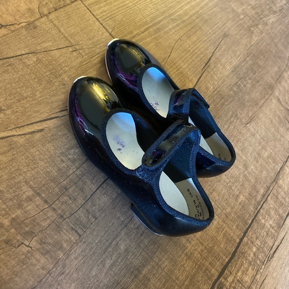 danshuz Shoes Tap Shoes Color Black For Girls Size 9